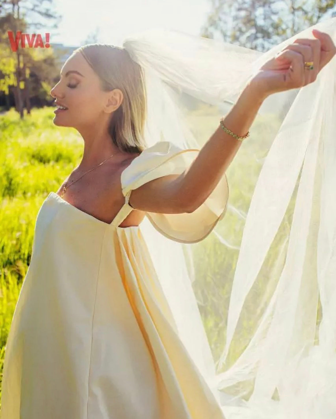 Alexandra Stan looking divine in OMRA Bridal