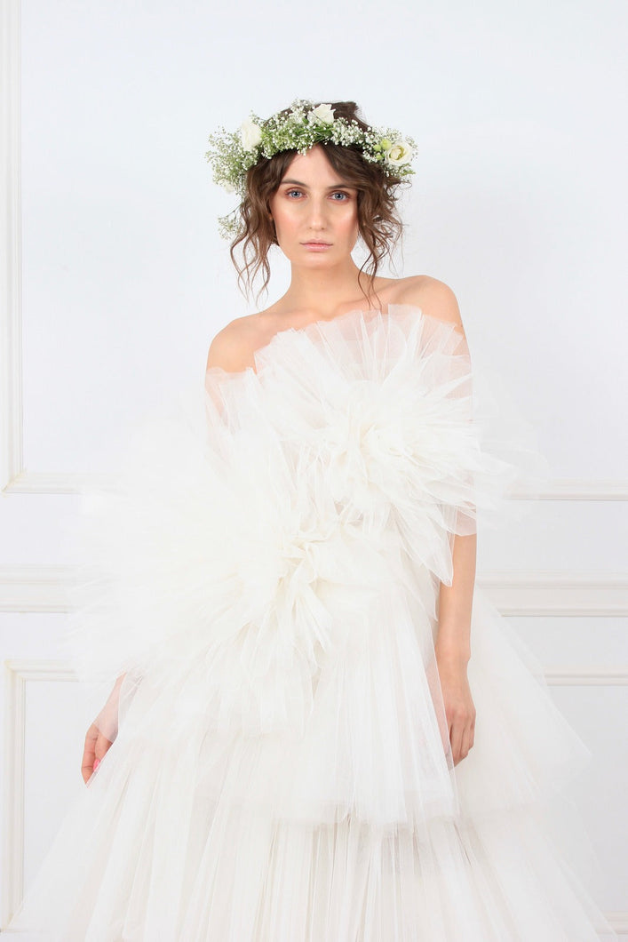 Candy white ruffled tulle maxi dress